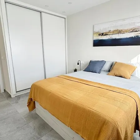 Puerto Paraiso אסטפונה